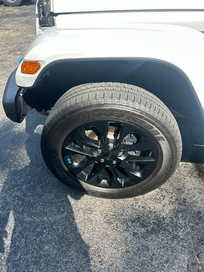 2023 Jeep Wrangler Sahara 4xe