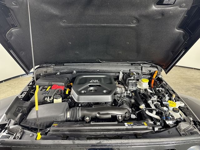 2022 Jeep Wrangler Unlimited Sahara High Altitude 4xe