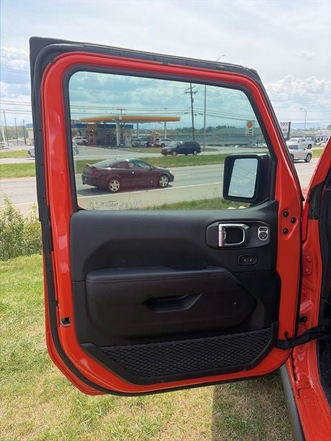 2023 Jeep Wrangler Rubicon 392