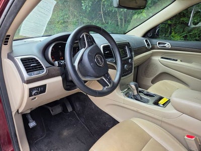 2017 Jeep Grand Cherokee Laredo