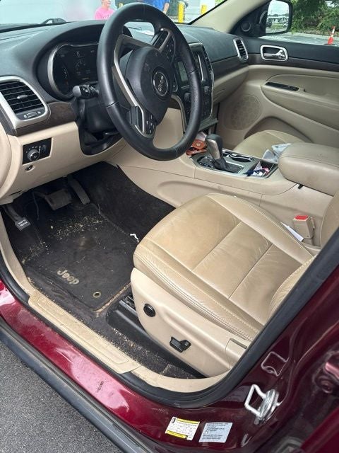 2017 Jeep Grand Cherokee Laredo
