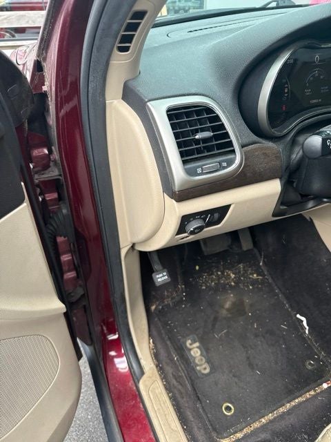 2017 Jeep Grand Cherokee Laredo