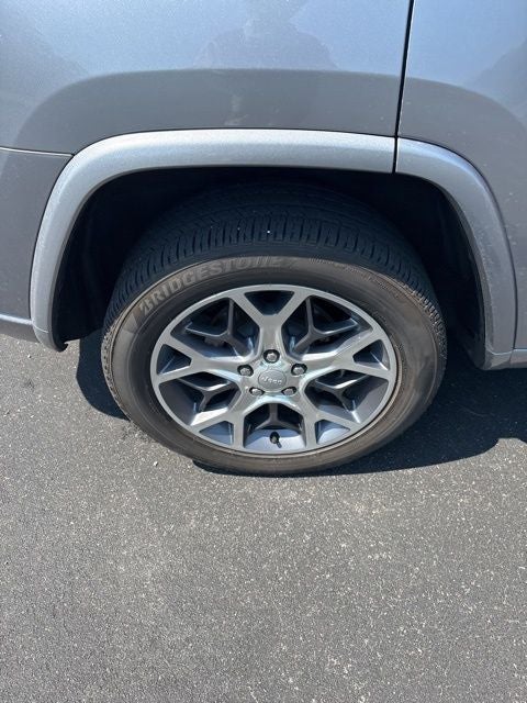 2021 Jeep Grand Cherokee Overland