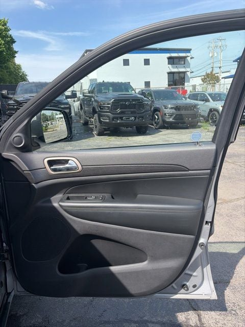 2015 Jeep Grand Cherokee Laredo