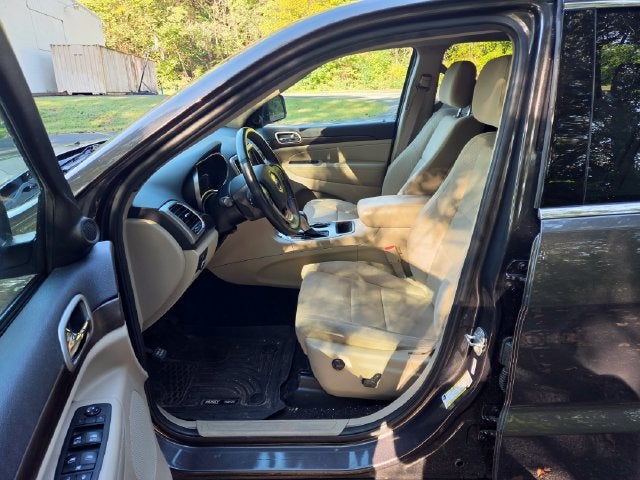2018 Jeep Grand Cherokee Laredo E