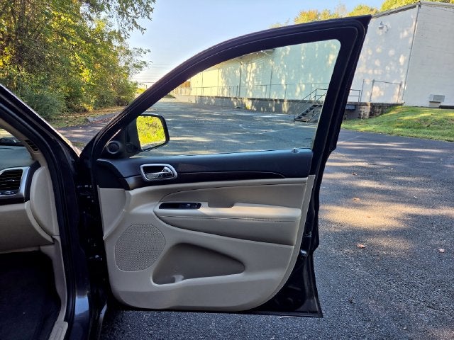 2018 Jeep Grand Cherokee Laredo E