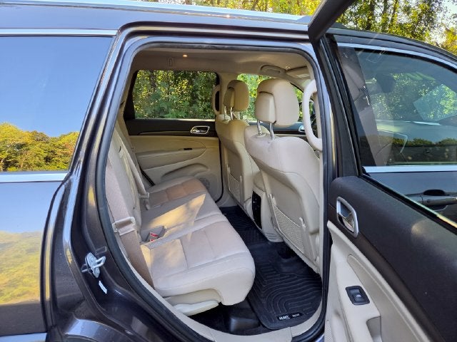 2018 Jeep Grand Cherokee Laredo E