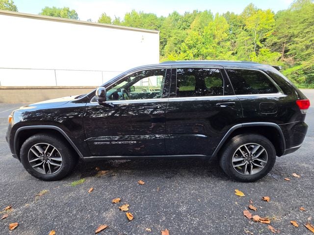 2019 Jeep Grand Cherokee Laredo E