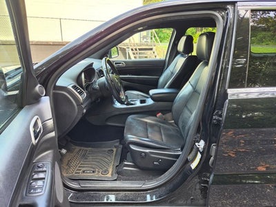 2019 Jeep Grand Cherokee Laredo E