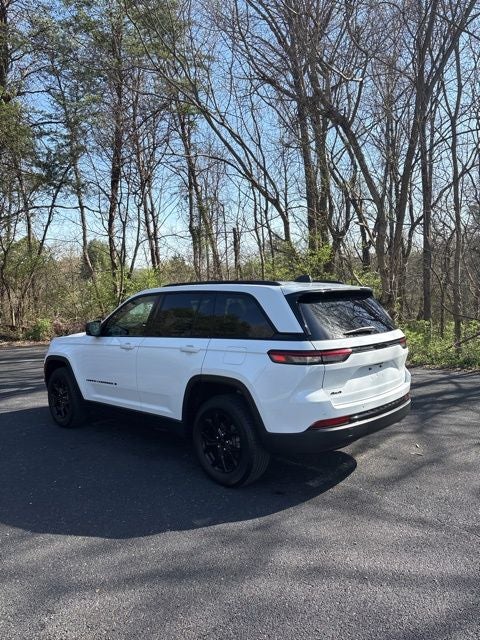 2025 Jeep Grand Cherokee Altitude