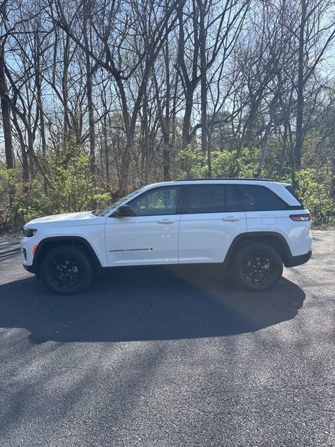 2025 Jeep Grand Cherokee Altitude