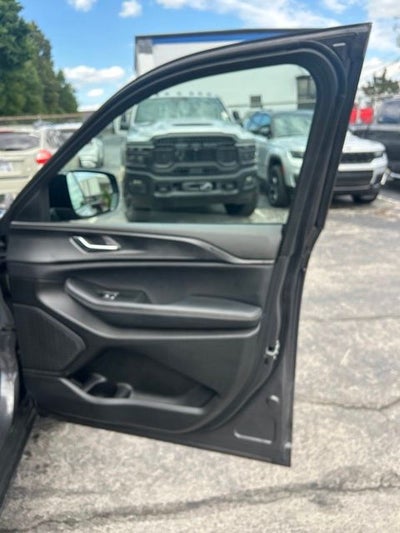 2024 Jeep Grand Cherokee Altitude X