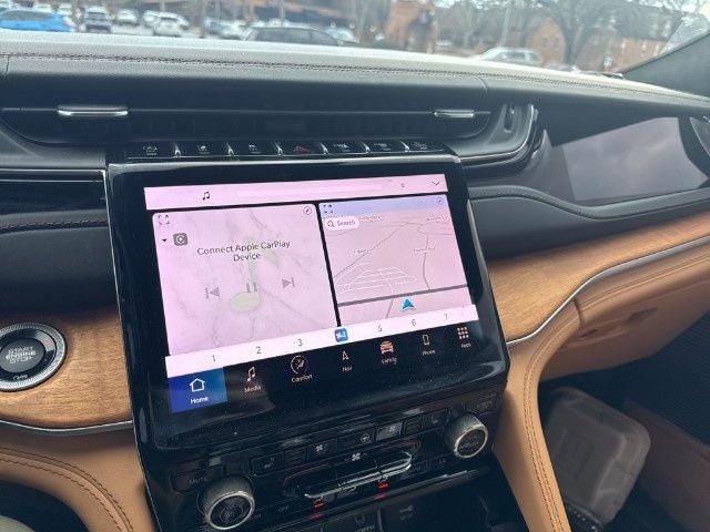 2023 Jeep Grand Cherokee Summit