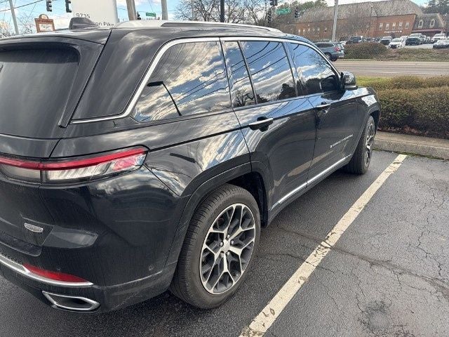 2023 Jeep Grand Cherokee Summit