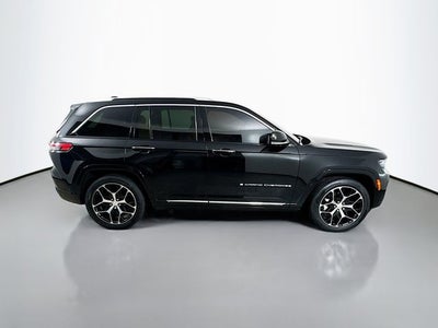 2023 Jeep Grand Cherokee Summit