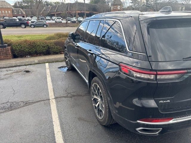 2023 Jeep Grand Cherokee Summit