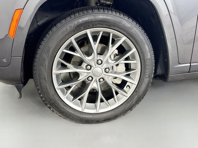 2023 Jeep Grand Cherokee Summit