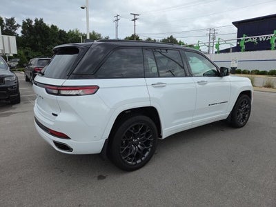 2025 Jeep Grand Cherokee Summit