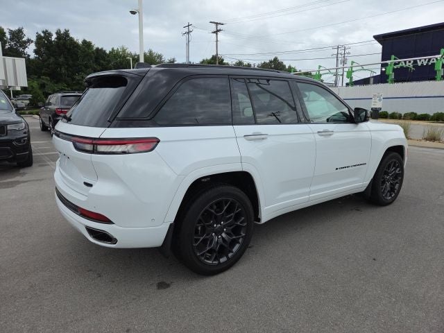 2025 Jeep Grand Cherokee Summit