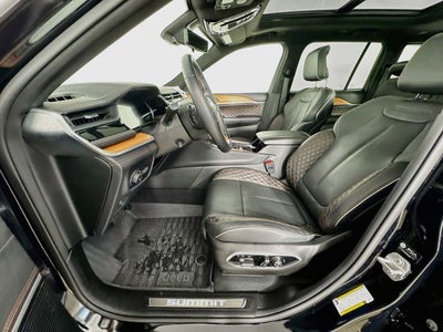 2023 Jeep Grand Cherokee Summit Reserve
