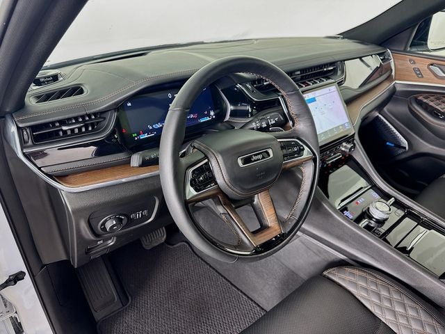 2024 Jeep Grand Cherokee Summit