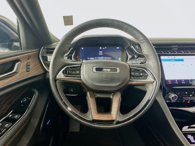 2024 Jeep Grand Cherokee Summit