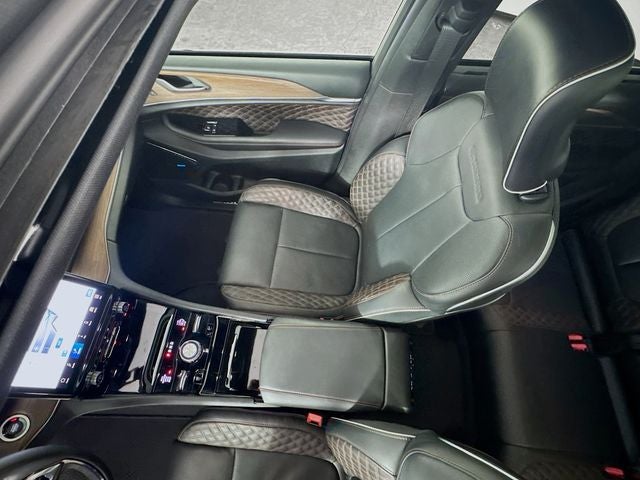 2024 Jeep Grand Cherokee Summit