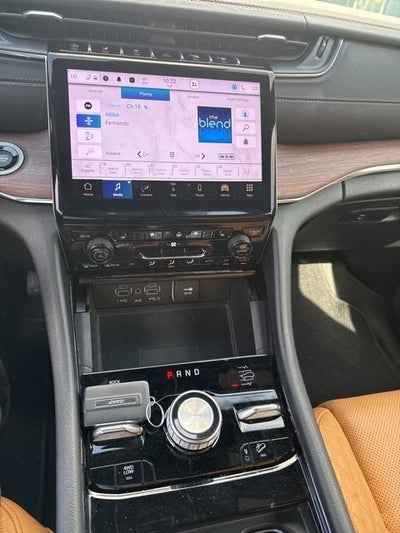 2023 Jeep Grand Cherokee Summit