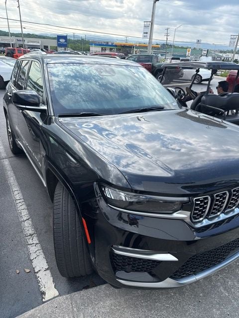 2023 Jeep Grand Cherokee Summit