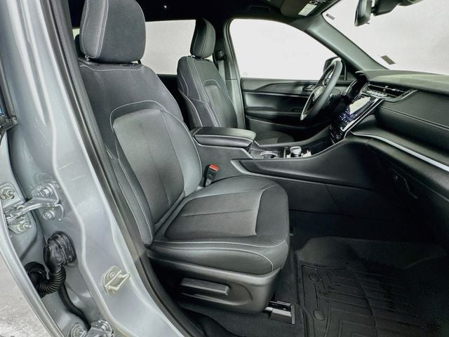 2024 Jeep Grand Cherokee L Laredo