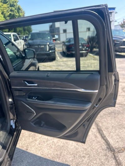2023 Jeep Grand Cherokee L Overland