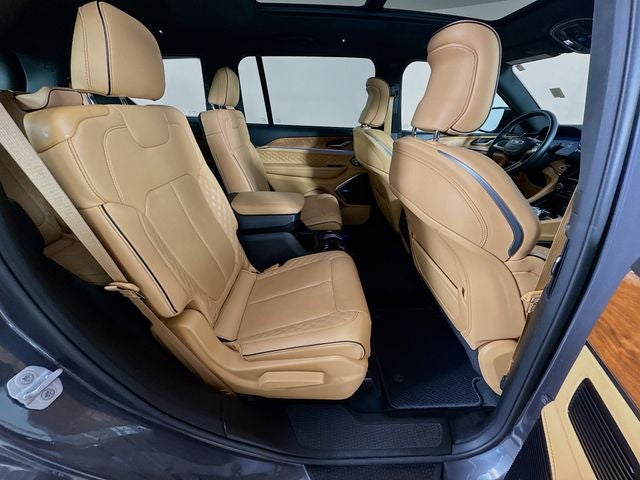 2025 Jeep Grand Cherokee L Summit