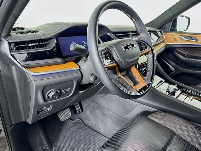 2023 Jeep Grand Cherokee L Summit