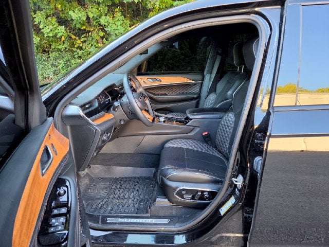 2024 Jeep Grand Cherokee L Summit