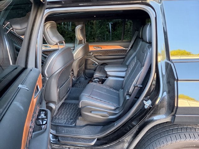 2024 Jeep Grand Cherokee L Summit