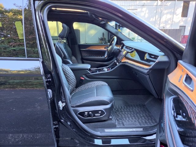 2024 Jeep Grand Cherokee L Summit