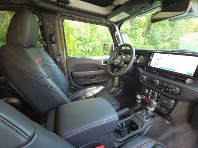 2025 Jeep Wrangler Rubicon X