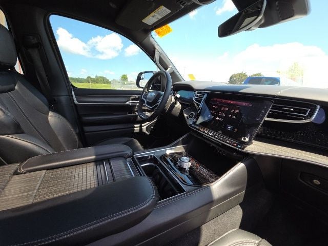 2023 Jeep Wagoneer L Series III