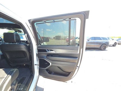 2023 Jeep Wagoneer L Series III