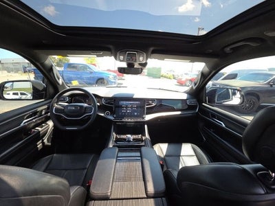 2023 Jeep Wagoneer L Series III