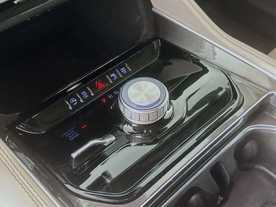 2023 Jeep Wagoneer L Base