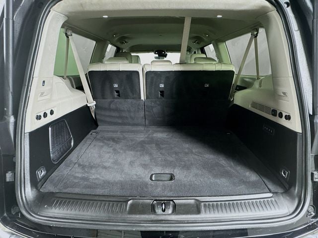 2023 Jeep Wagoneer L Base