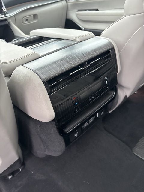 2024 Jeep Wagoneer L Series III