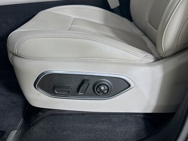 2024 Jeep Wagoneer L Series III