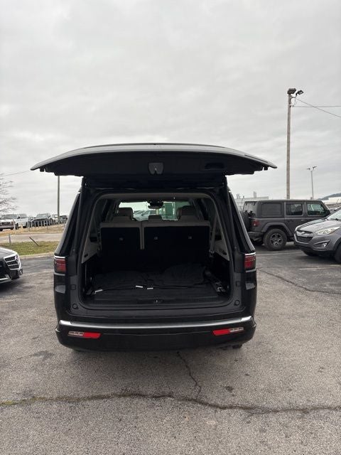 2024 Jeep Wagoneer L Series III