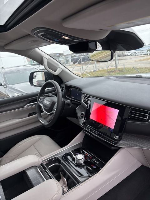 2024 Jeep Wagoneer L Series III