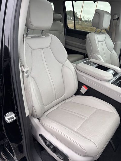 2024 Jeep Wagoneer L Series III