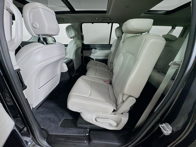 2024 Jeep Wagoneer L Series III