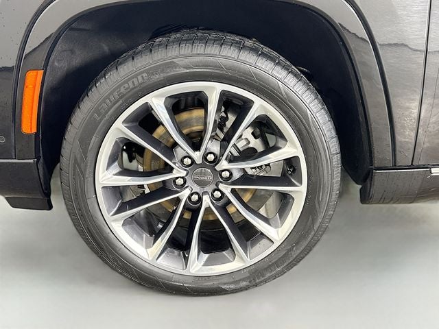 2024 Jeep Wagoneer L Series III