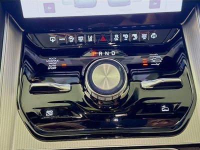 2023 Jeep Grand Wagoneer L Series III